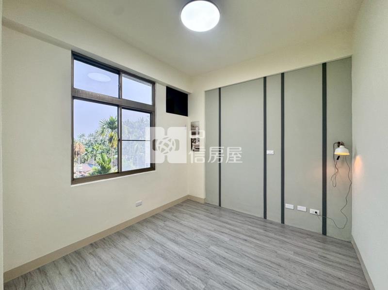 麟洛社區車庫透天房屋室內格局與周邊環境