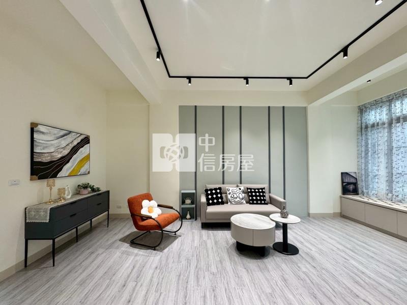 麟洛社區車庫透天房屋室內格局與周邊環境