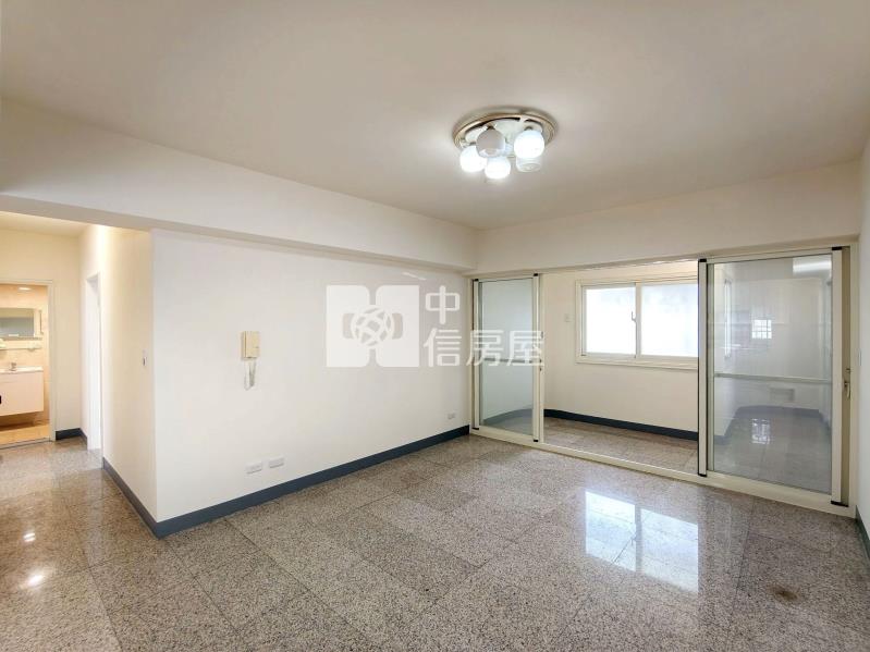 太原園道商圈親家摩登三房平車房屋室內格局與周邊環境