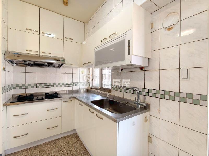 太原園道商圈親家摩登三房平車房屋室內格局與周邊環境