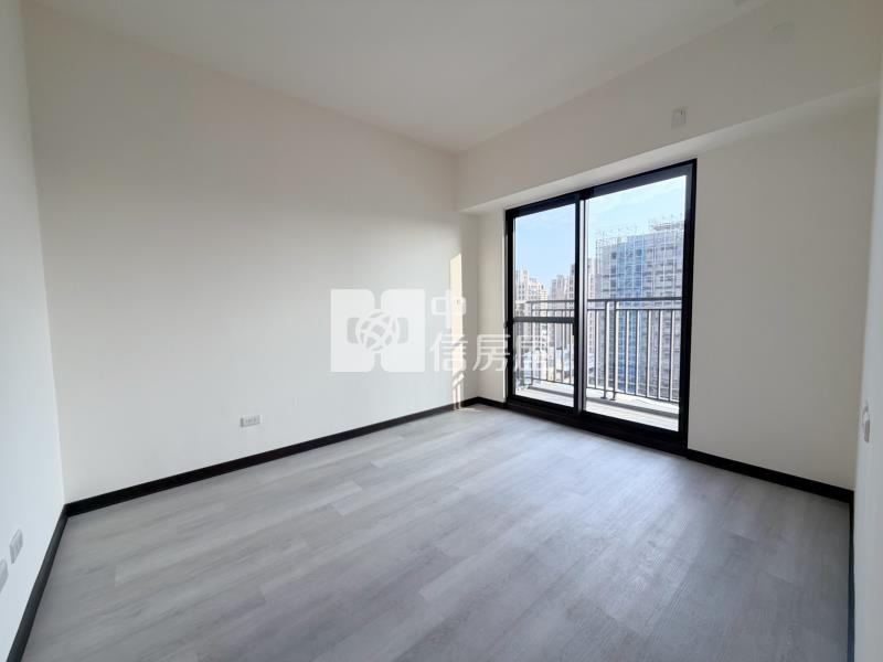 櫻花知築2房2衛高樓平車房屋室內格局與周邊環境