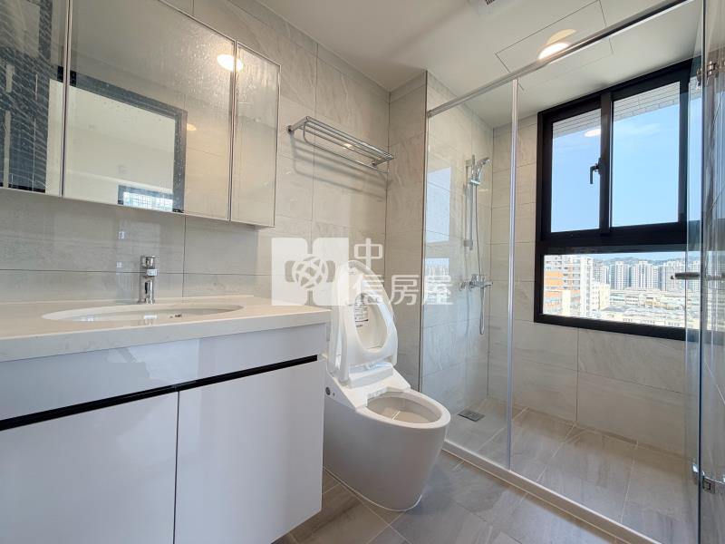 櫻花知築2房2衛高樓平車房屋室內格局與周邊環境