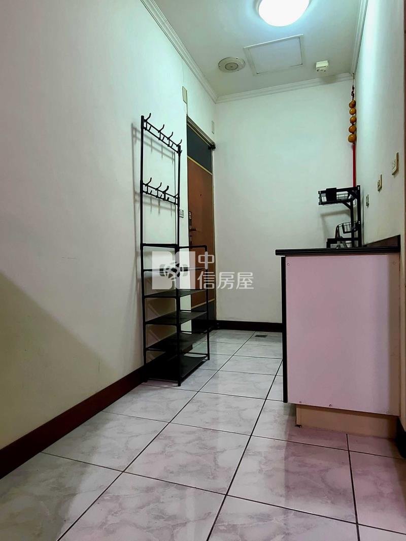 中壢體育園區大套房房屋室內格局與周邊環境