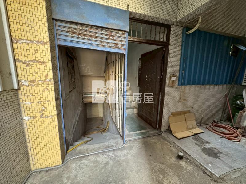 新營市場旁大坪數健身公寓房屋室內格局與周邊環境