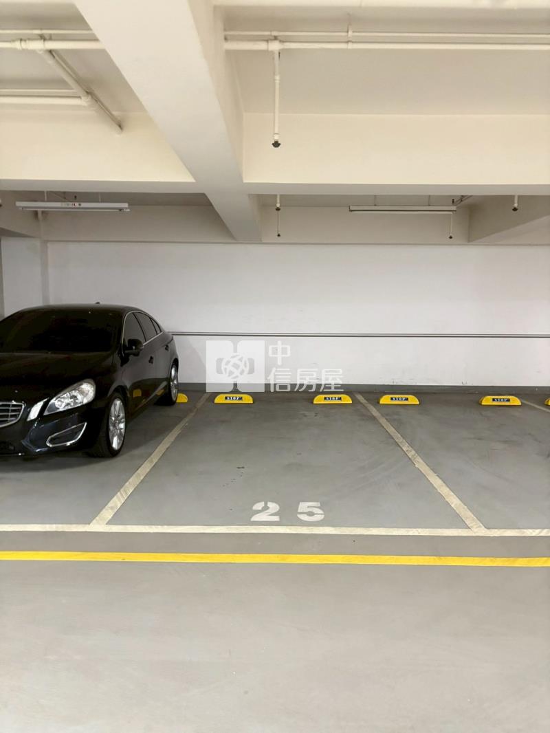 黎明商圈四改大三房平車房屋室內格局與周邊環境