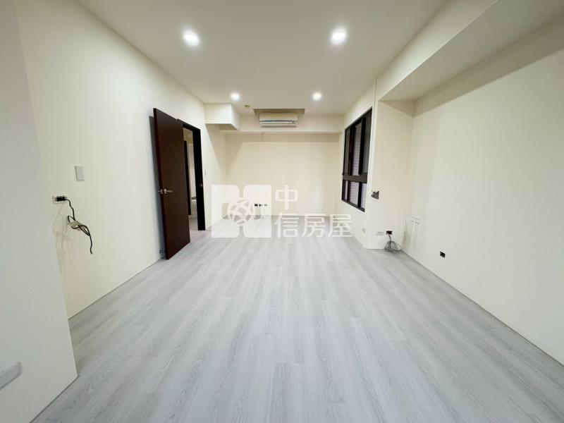 黎明商圈四改大三房平車房屋室內格局與周邊環境