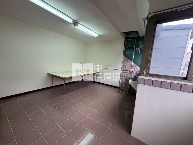 龍潭紅花綠墅社區美別墅房屋室內格局與周邊環境