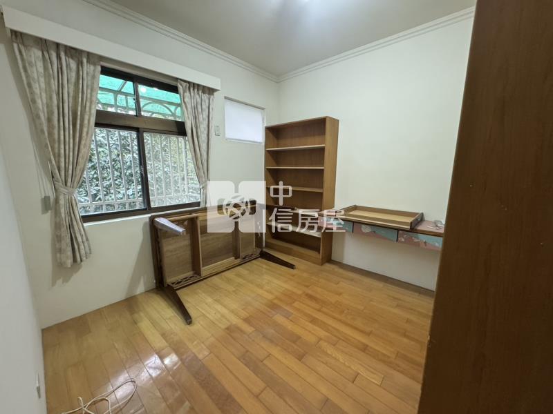 龍潭紅花綠墅社區美別墅房屋室內格局與周邊環境