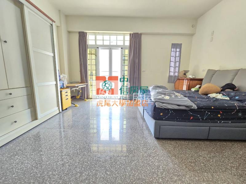 虎尾城市之光房屋室內格局與周邊環境