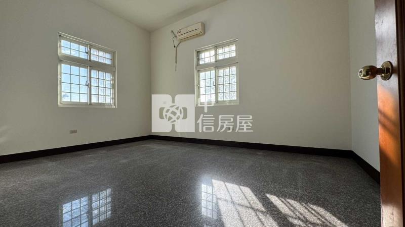 近青埔田邊豪宅大農舍房屋室內格局與周邊環境