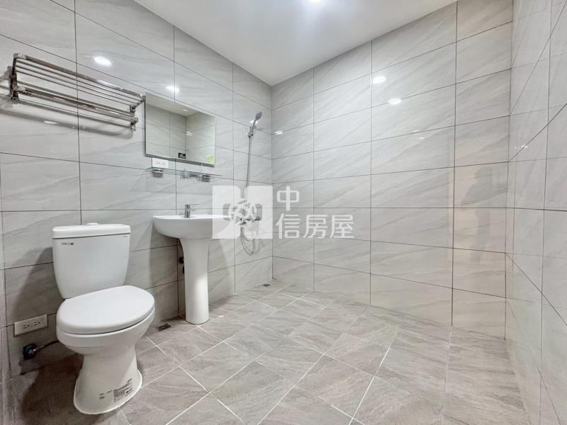 龍潭大地坪孝親房透天房屋室內格局與周邊環境