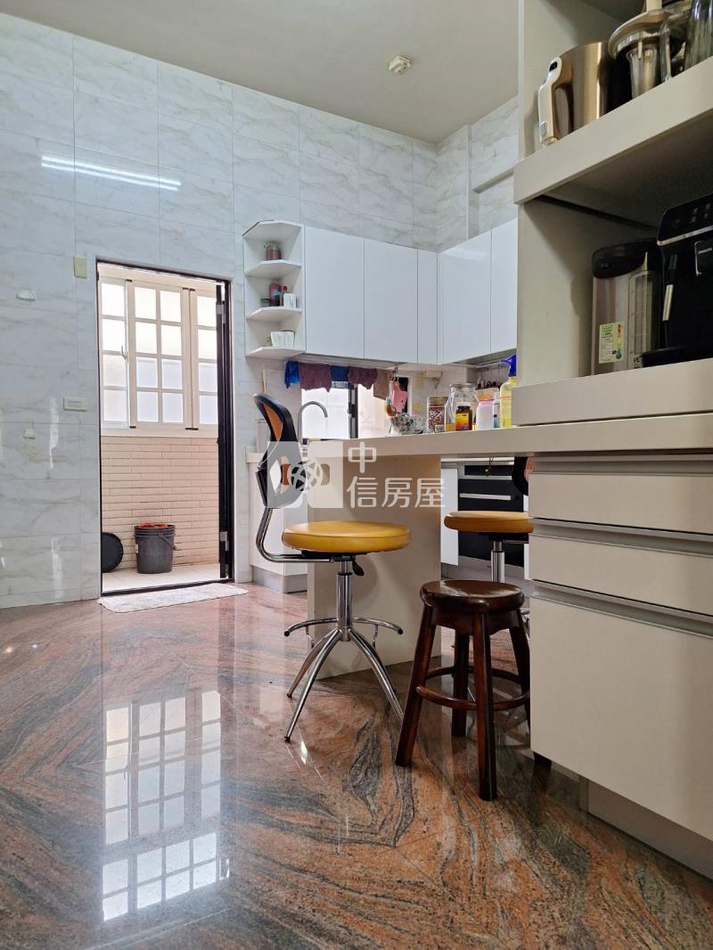 大橋二街大坪數店住房屋室內格局與周邊環境