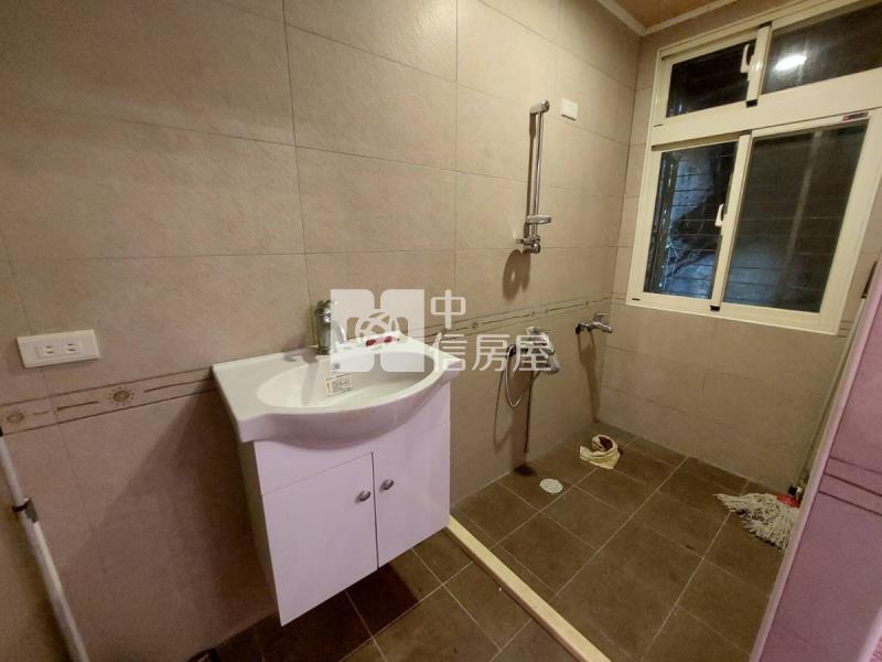 【冠軍】海吉士旁金透店房屋室內格局與周邊環境