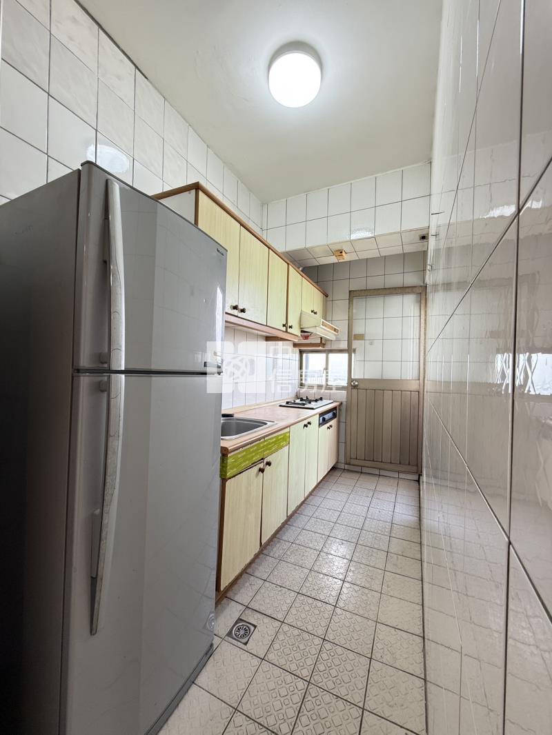 楊梅體育園區愛買商圈美3房平面車房屋室內格局與周邊環境