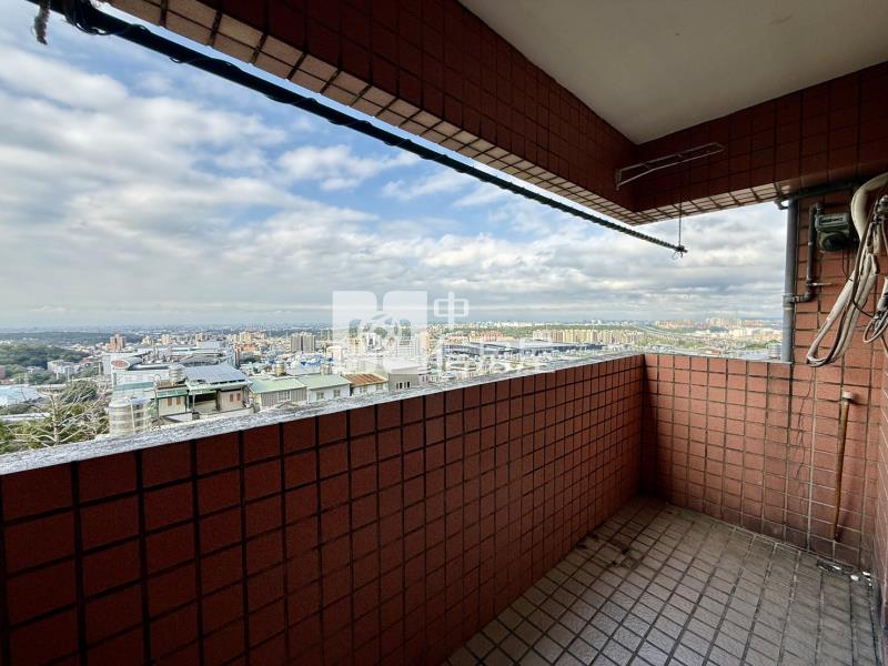 楊梅體育園區愛買商圈美3房平面車房屋室內格局與周邊環境