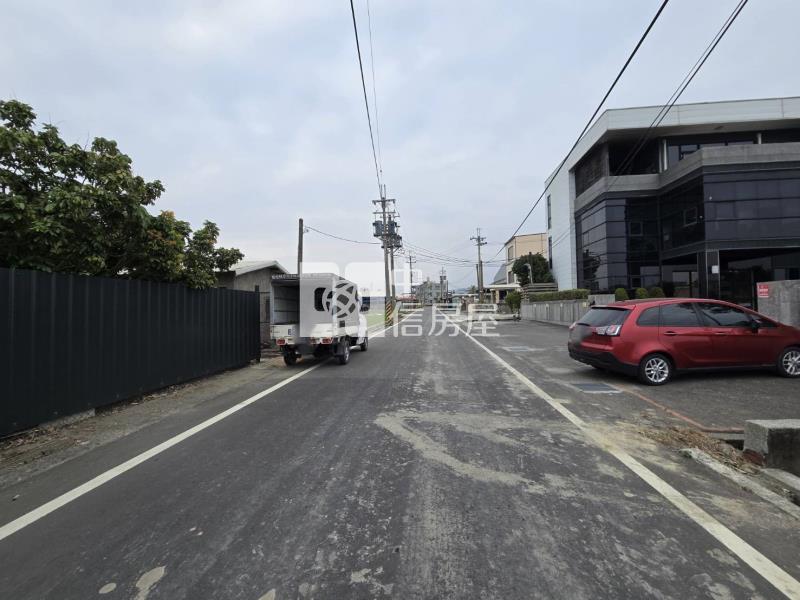 岡山超值美農地房屋室內格局與周邊環境