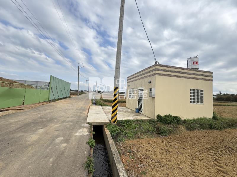 新屋十五間農地+資材室房屋室內格局與周邊環境