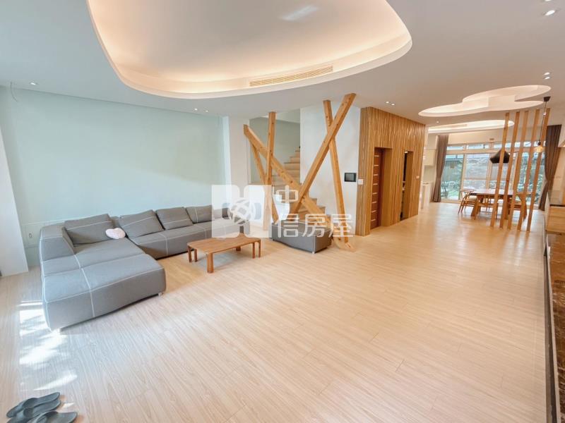 Y04 富山春北歐侘極電梯別墅【新莊中央加盟店】房屋室內格局與周邊環境