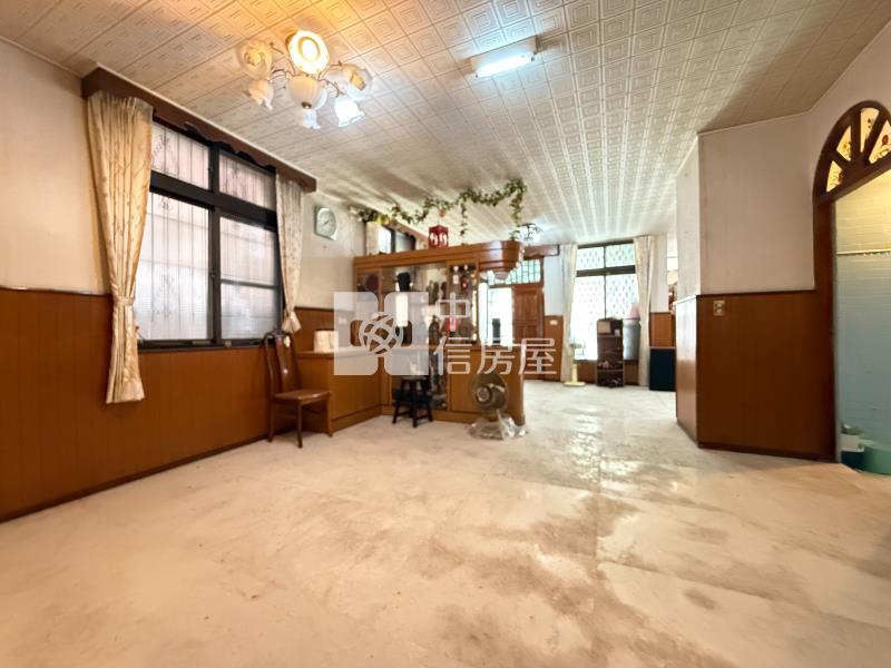 昌平路商圈104地坪獨棟豪墅房屋室內格局與周邊環境