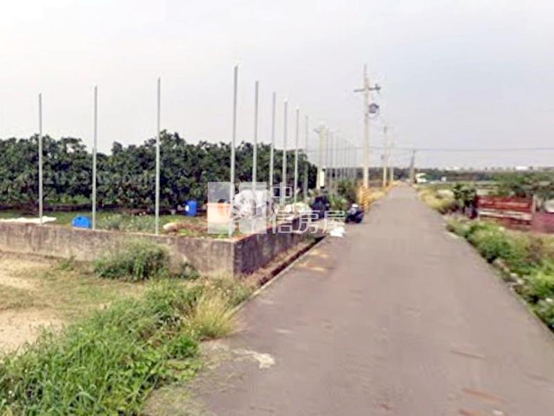 麻豆交流道特定區都內農地房屋室內格局與周邊環境