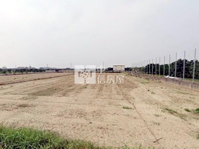 麻豆交流道特定區都內農地房屋室內格局與周邊環境