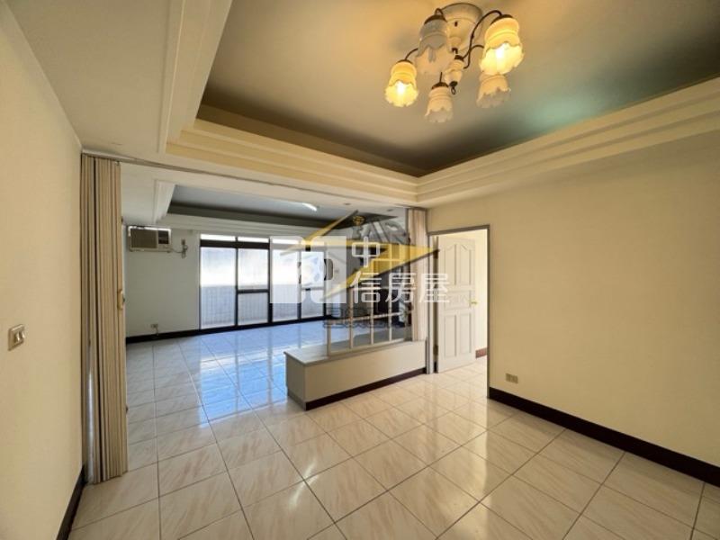 【星鑽】(獨家專任)-小檜溪旁精華地段超大3+1房平車房屋室內格局與周邊環境