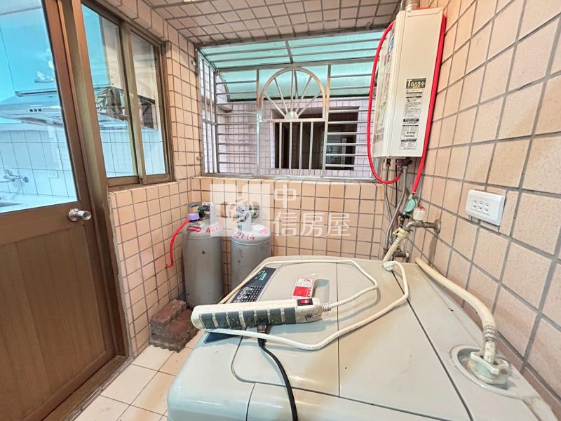 萬大市場旁優質美三房房屋室內格局與周邊環境