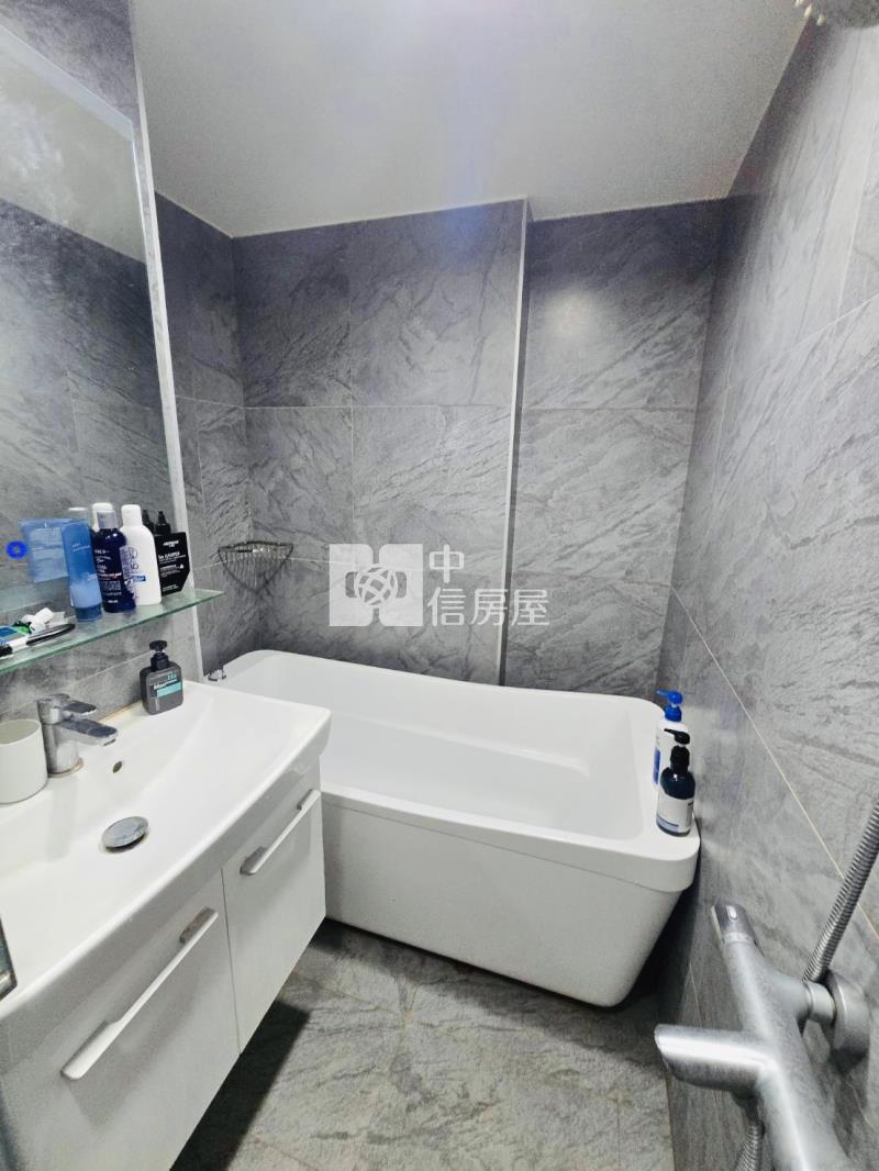 桃園A18高鐵站前兩房平面車位房屋室內格局與周邊環境