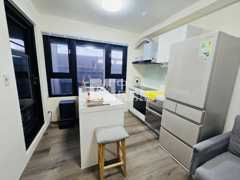 桃園A18高鐵站前兩房平面車位房屋室內格局與周邊環境