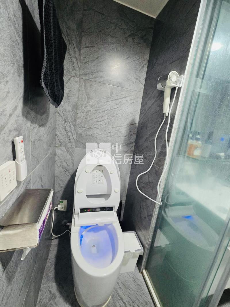 桃園A18高鐵站前兩房平面車位房屋室內格局與周邊環境