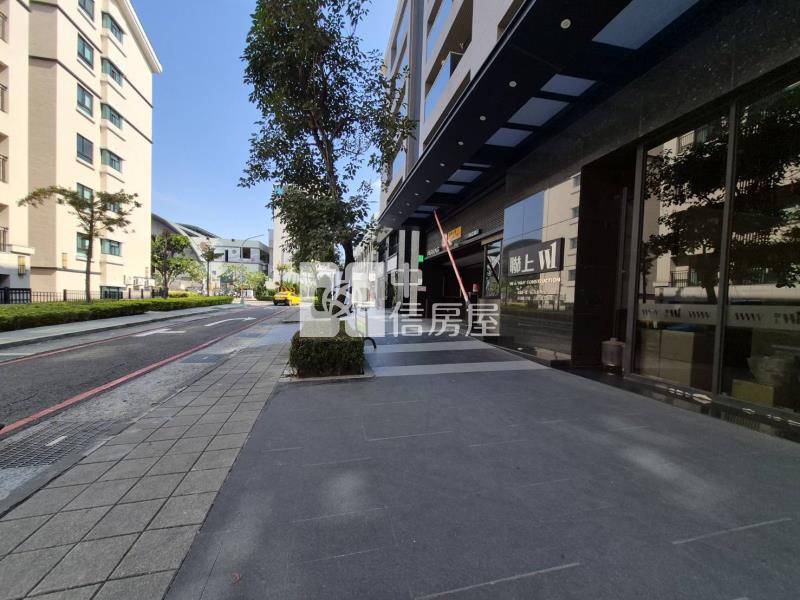 南區聯上W1舒適首購平車寓房屋室內格局與周邊環境