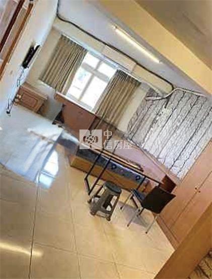 忠孝美透天房屋室內格局與周邊環境