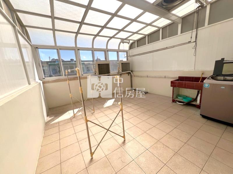 紫藤園雙車精美別墅房屋室內格局與周邊環境