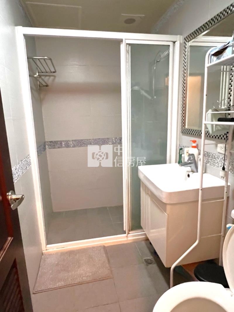 紫藤園雙車精美別墅房屋室內格局與周邊環境