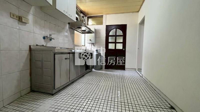 捷運A22站3樓美寓房屋室內格局與周邊環境