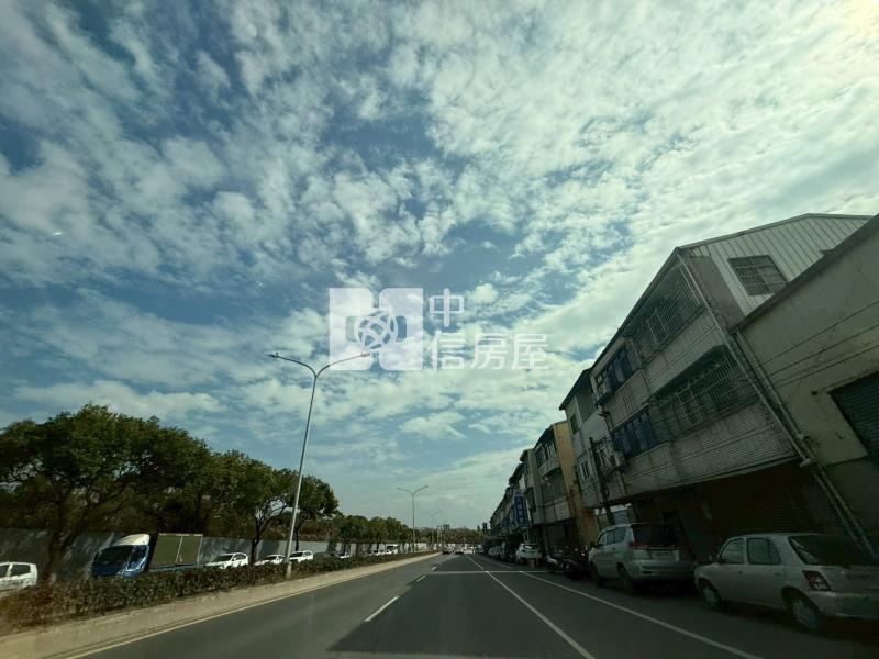 清泉崗產業區穩定現金流收租農地房屋室內格局與周邊環境