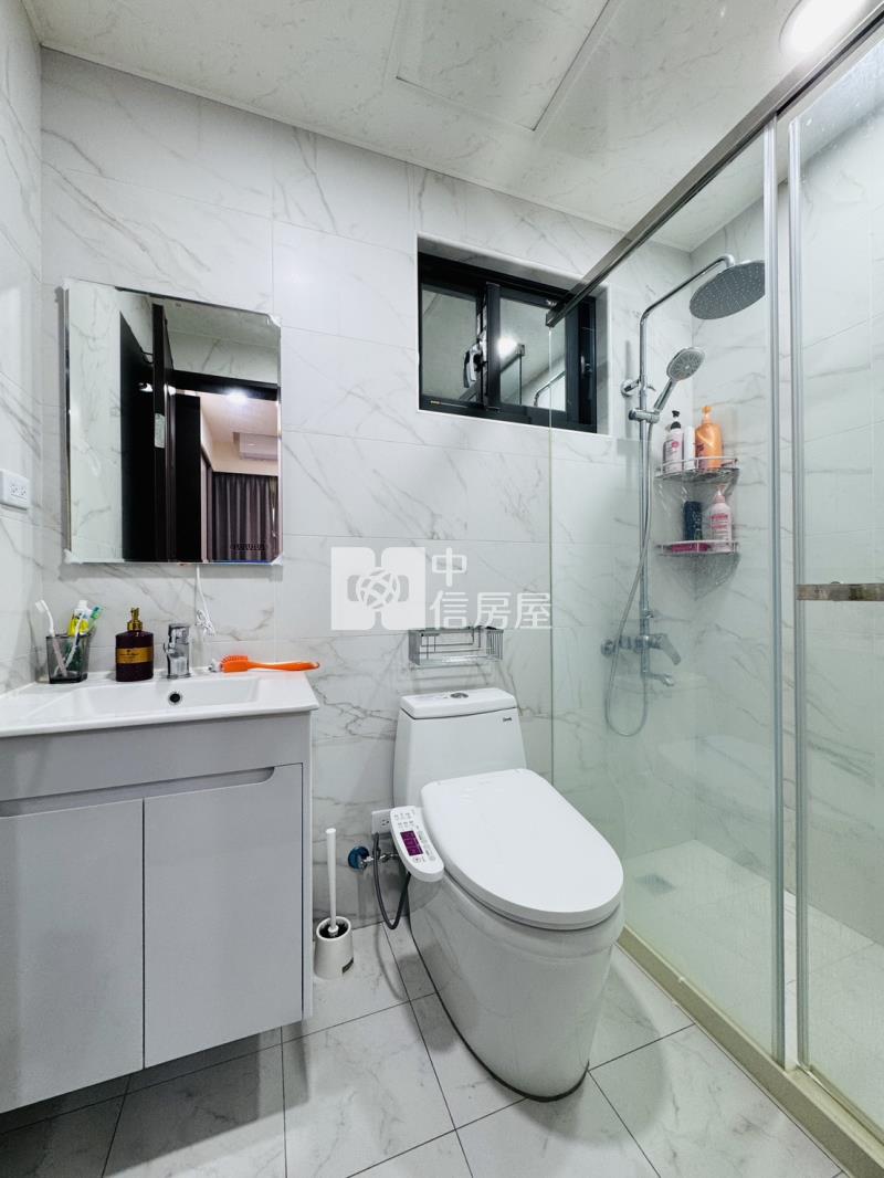 新坡日光寓三房平車｜近66道路房屋室內格局與周邊環境