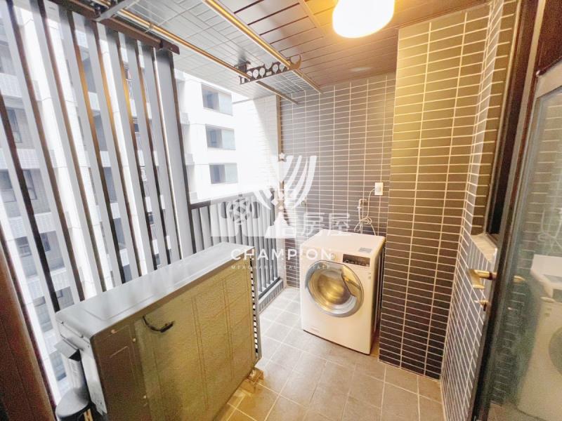 新橫濱星野區輕裝木光2房+車位房屋室內格局與周邊環境