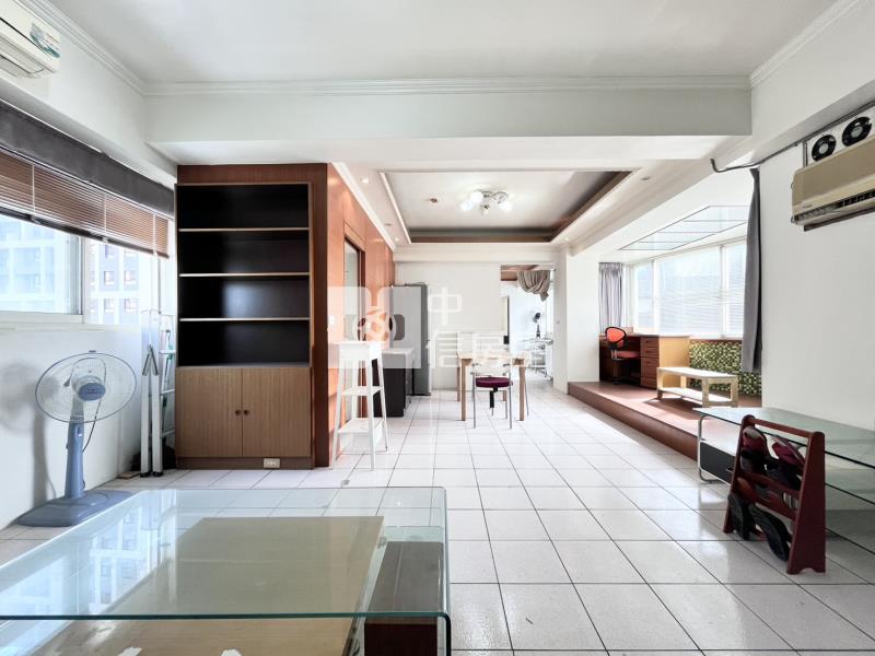 頂天綠地兩房兩衛房屋室內格局與周邊環境