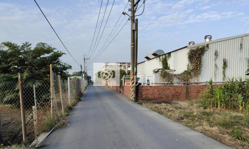 新市潭頂工廠旁6.5分一般農地房屋室內格局與周邊環境