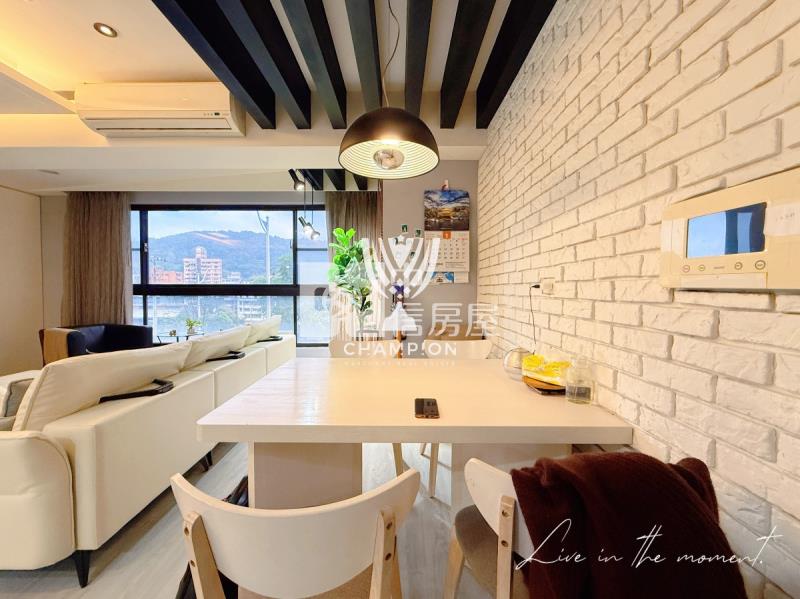 【冠軍】橙品雙璽3+1房大車位房屋室內格局與周邊環境