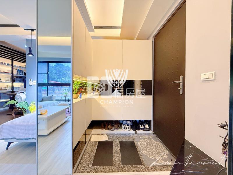 【冠軍】橙品雙璽3+1房大車位房屋室內格局與周邊環境