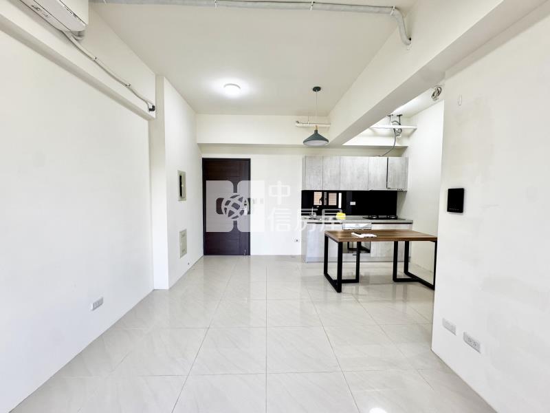 宏台松御兩房平車房屋室內格局與周邊環境