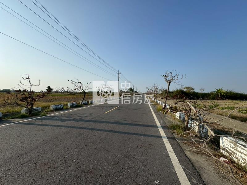 學甲8米路旁美農地房屋室內格局與周邊環境