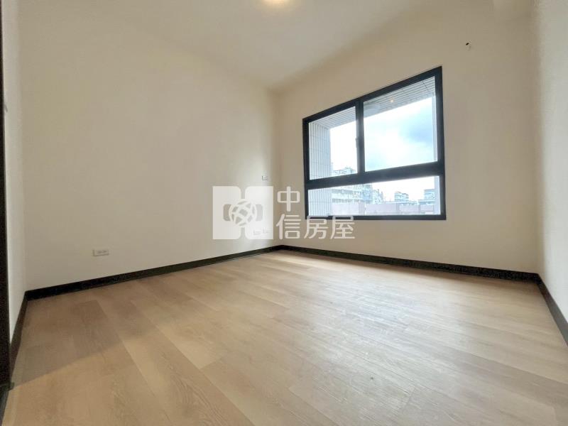 近樹孝商圈新高國小全新2房平車房屋室內格局與周邊環境