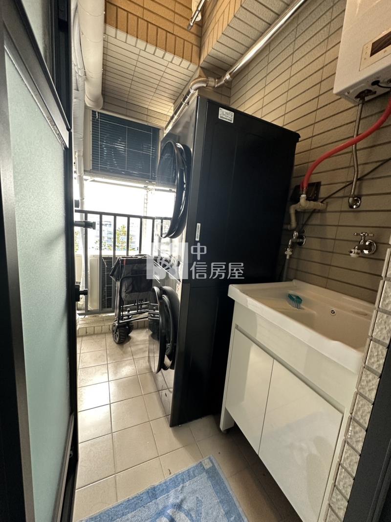 大里一期大耀星光｜中高樓層三房平車房屋室內格局與周邊環境