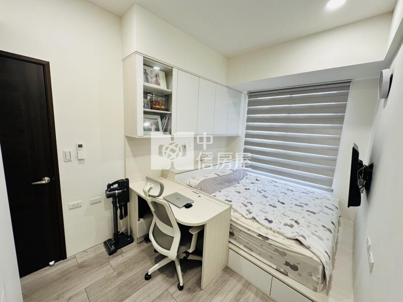 大里一期大耀星光｜中高樓層三房平車房屋室內格局與周邊環境