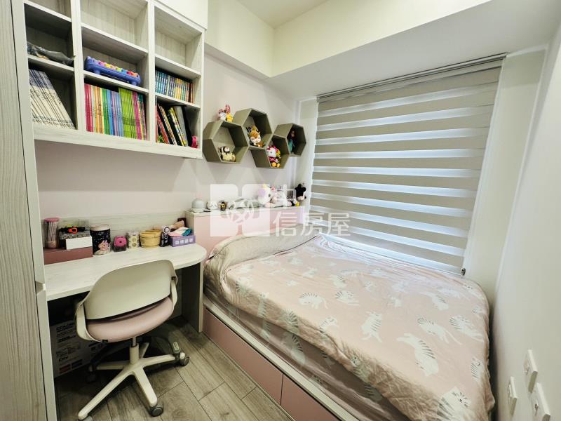 大里一期大耀星光｜中高樓層三房平車房屋室內格局與周邊環境