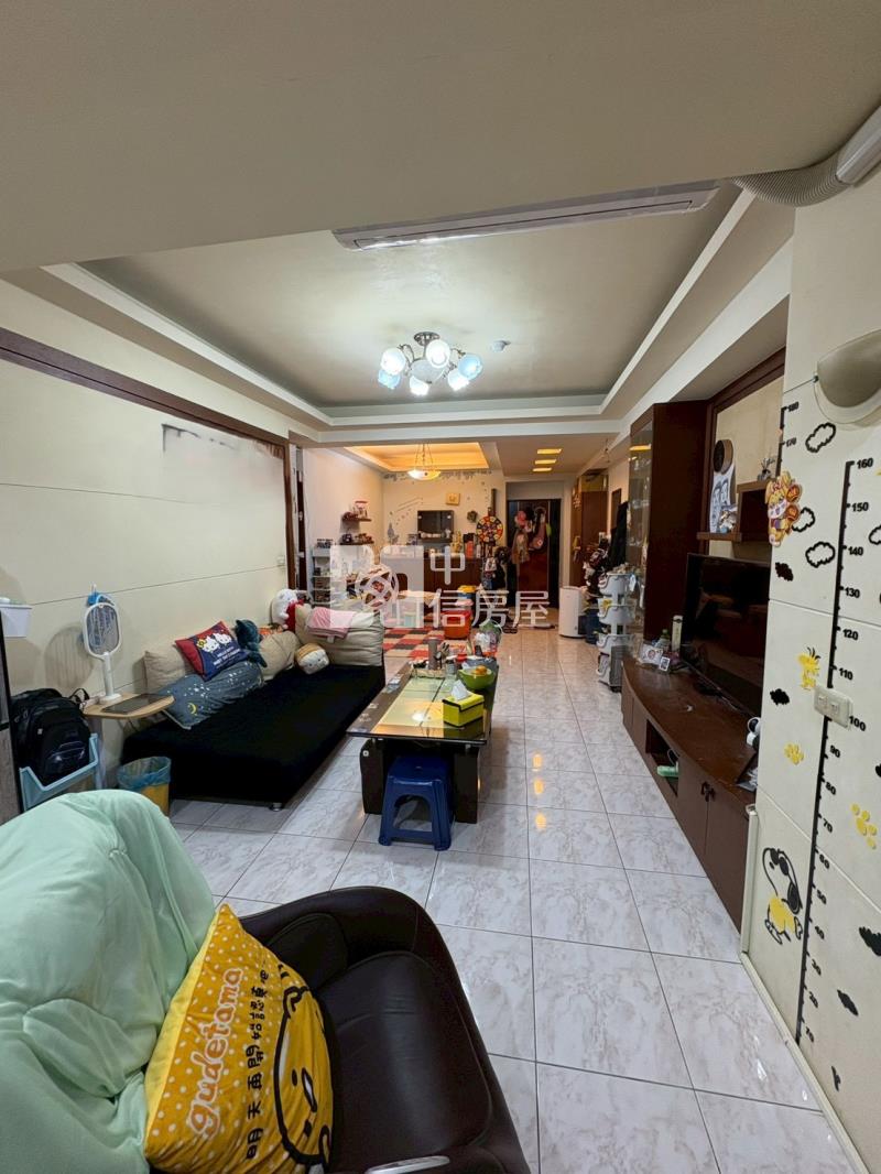 楊梅市區3房+車位房屋室內格局與周邊環境