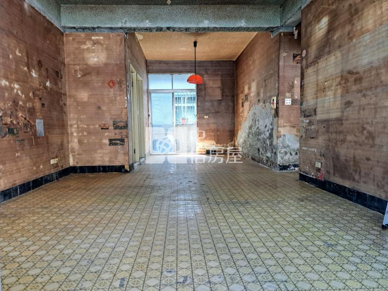 三多商圈近捷運健身三房寓房屋室內格局與周邊環境